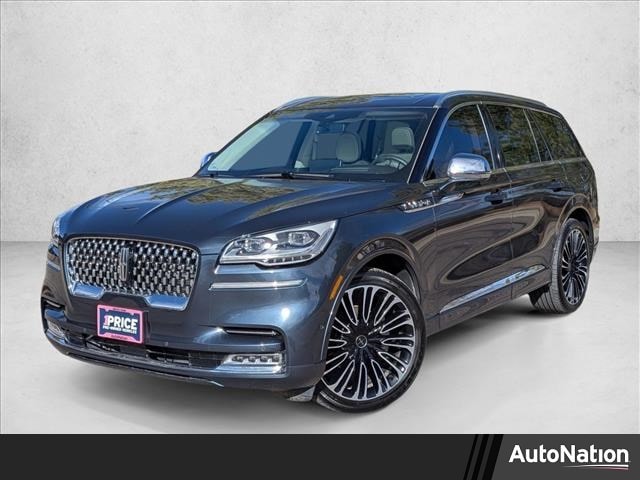 2020 Lincoln Aviator Black Label's photo