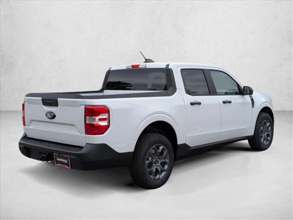 New 2025 Ford Maverick XLT Truck SuperCrew