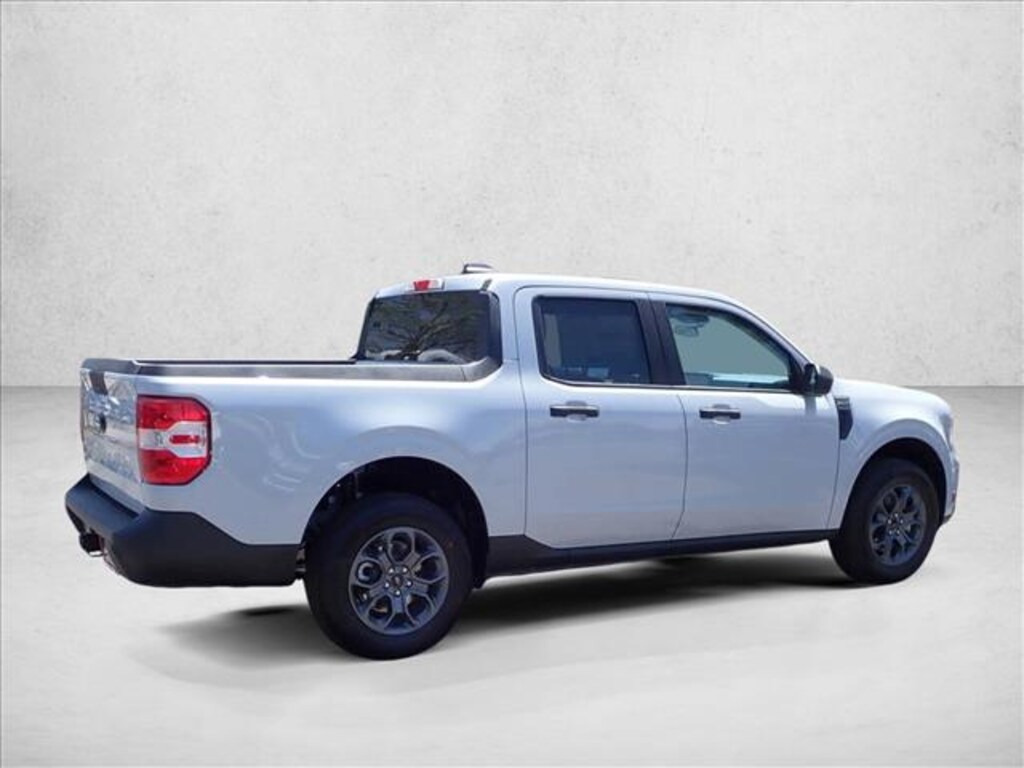 New 2026 Ford Maverick XLT Truck SuperCrew