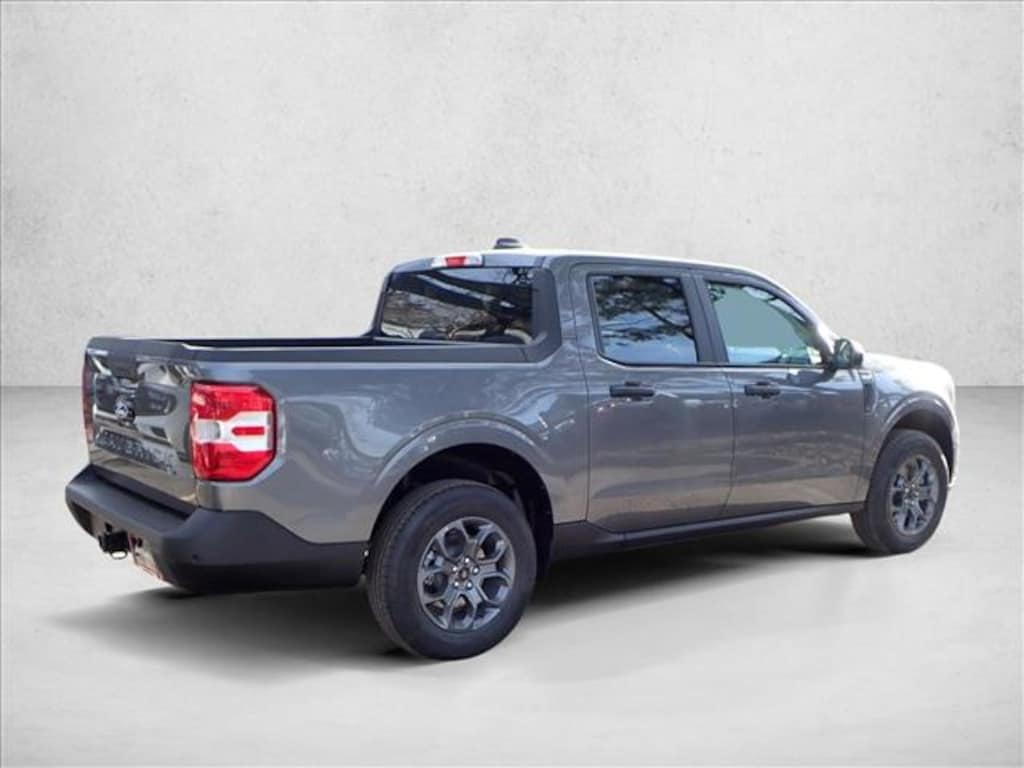 New 2026 Ford Maverick XLT Truck SuperCrew