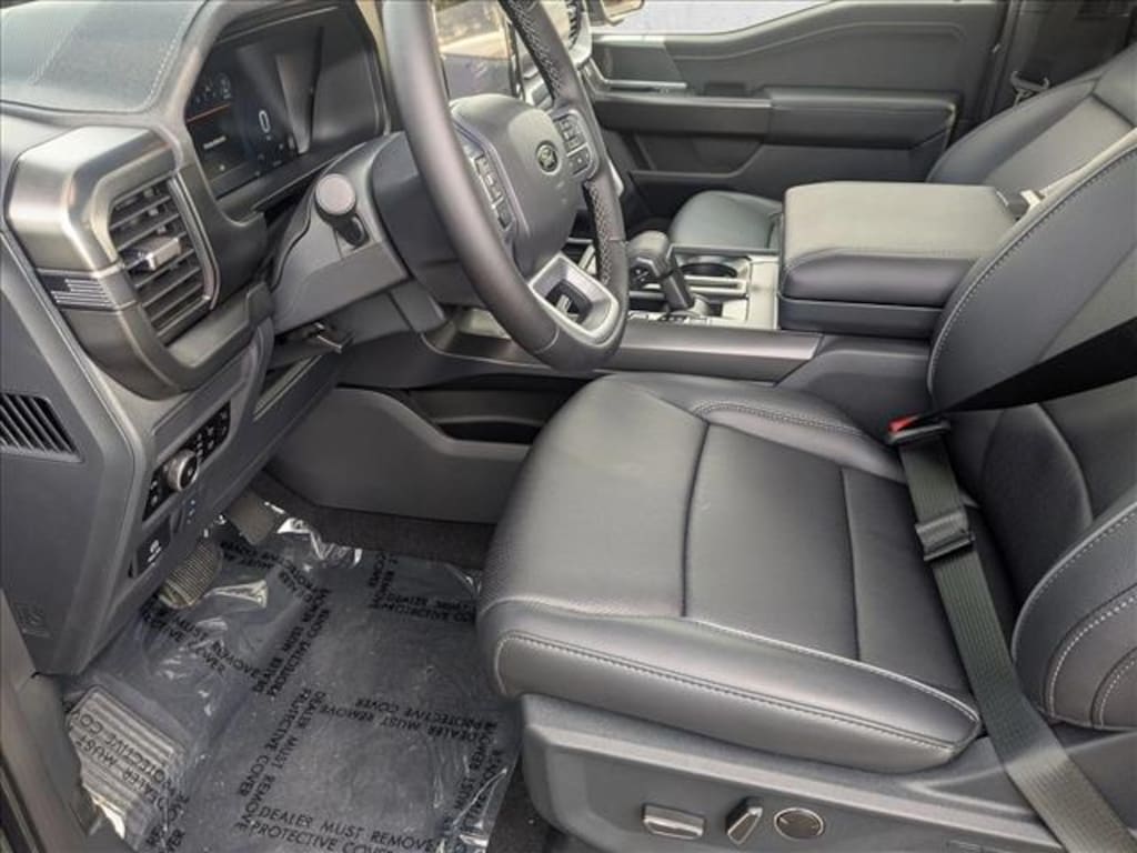 New 2025 Ford F-150 LARIAT Truck SuperCrew Cab