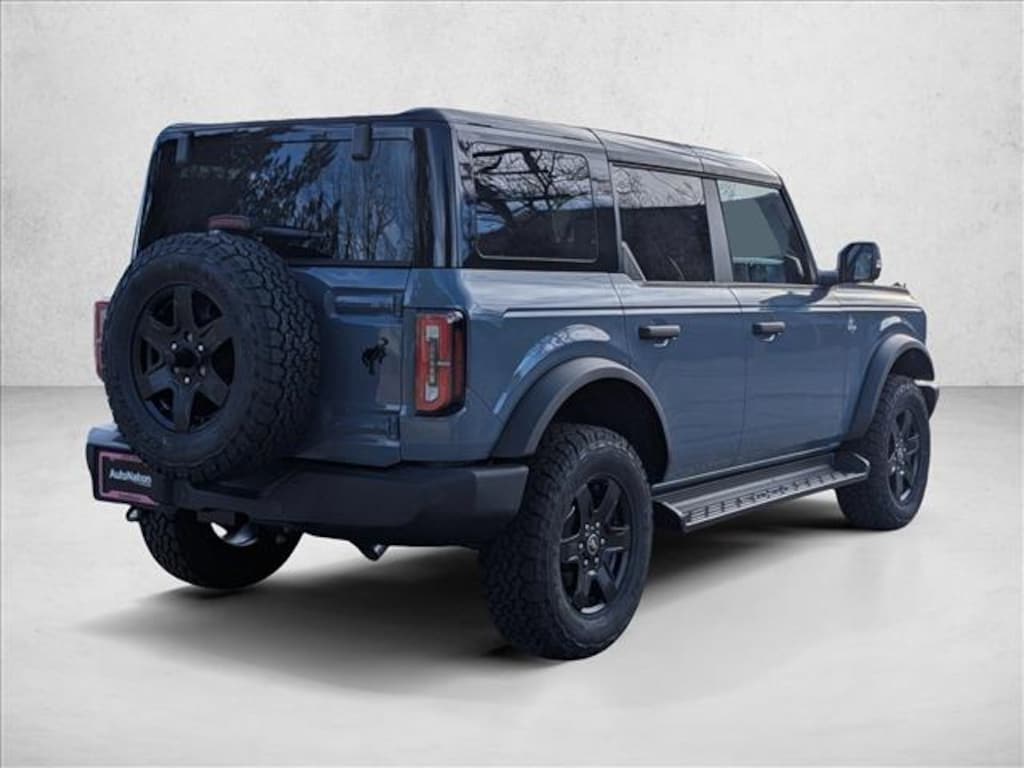 New 2025 Ford Bronco Outer Banks SUV