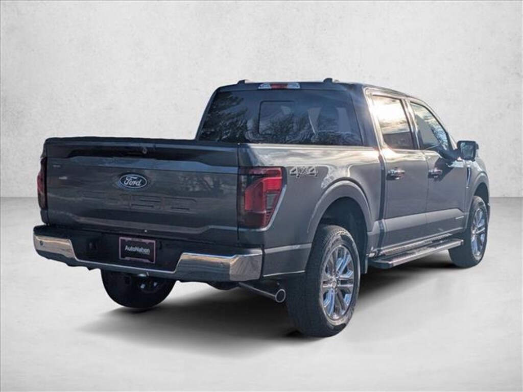 New 2025 Ford F-150 XLT Truck SuperCrew Cab