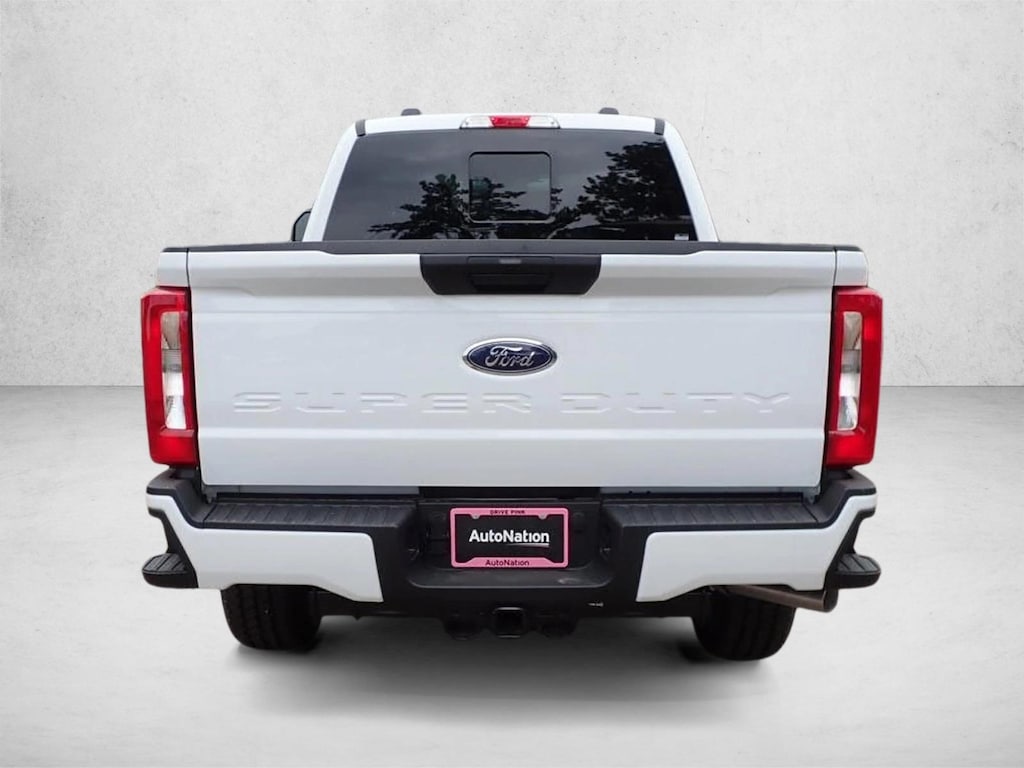 New 2026 Ford F-250 XL Truck Crew Cab