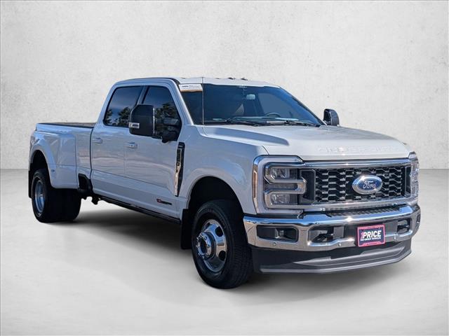 2024 Ford F-350 Lariat photo 3