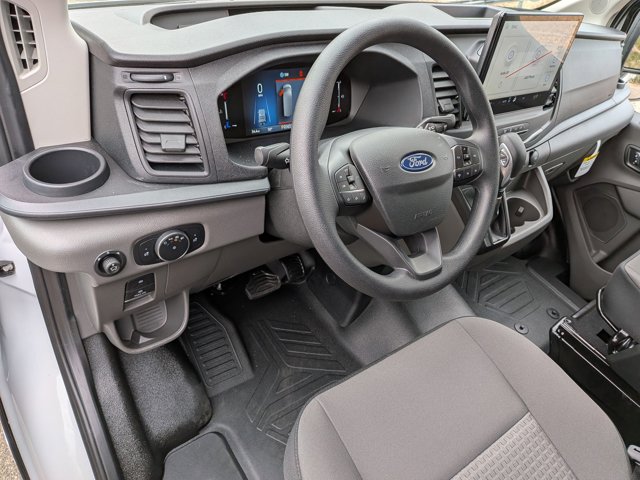 2026 Ford Transit photo 3