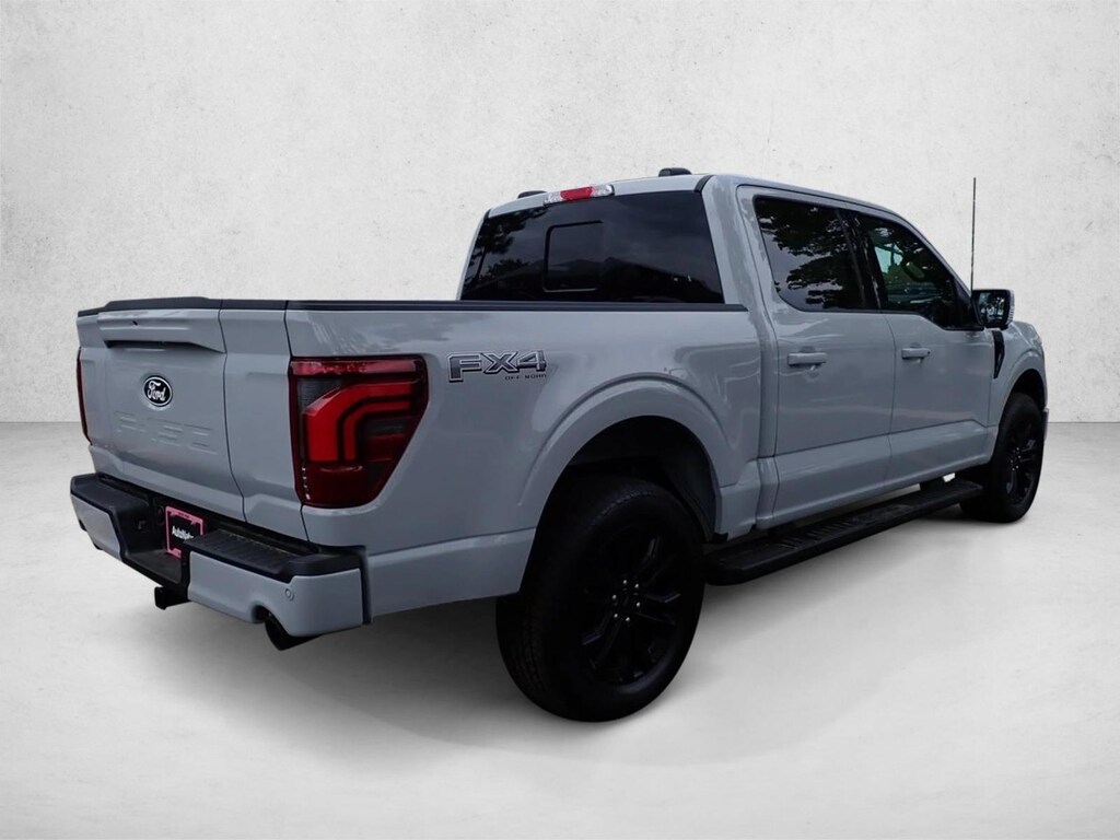New 2026 Ford F-150 LARIAT Truck SuperCrew Cab