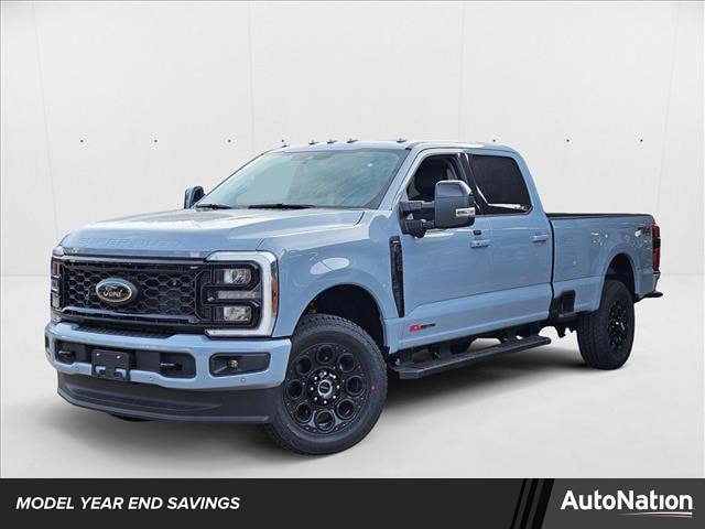 2025 Ford F-350 Super Duty Lariat's photo