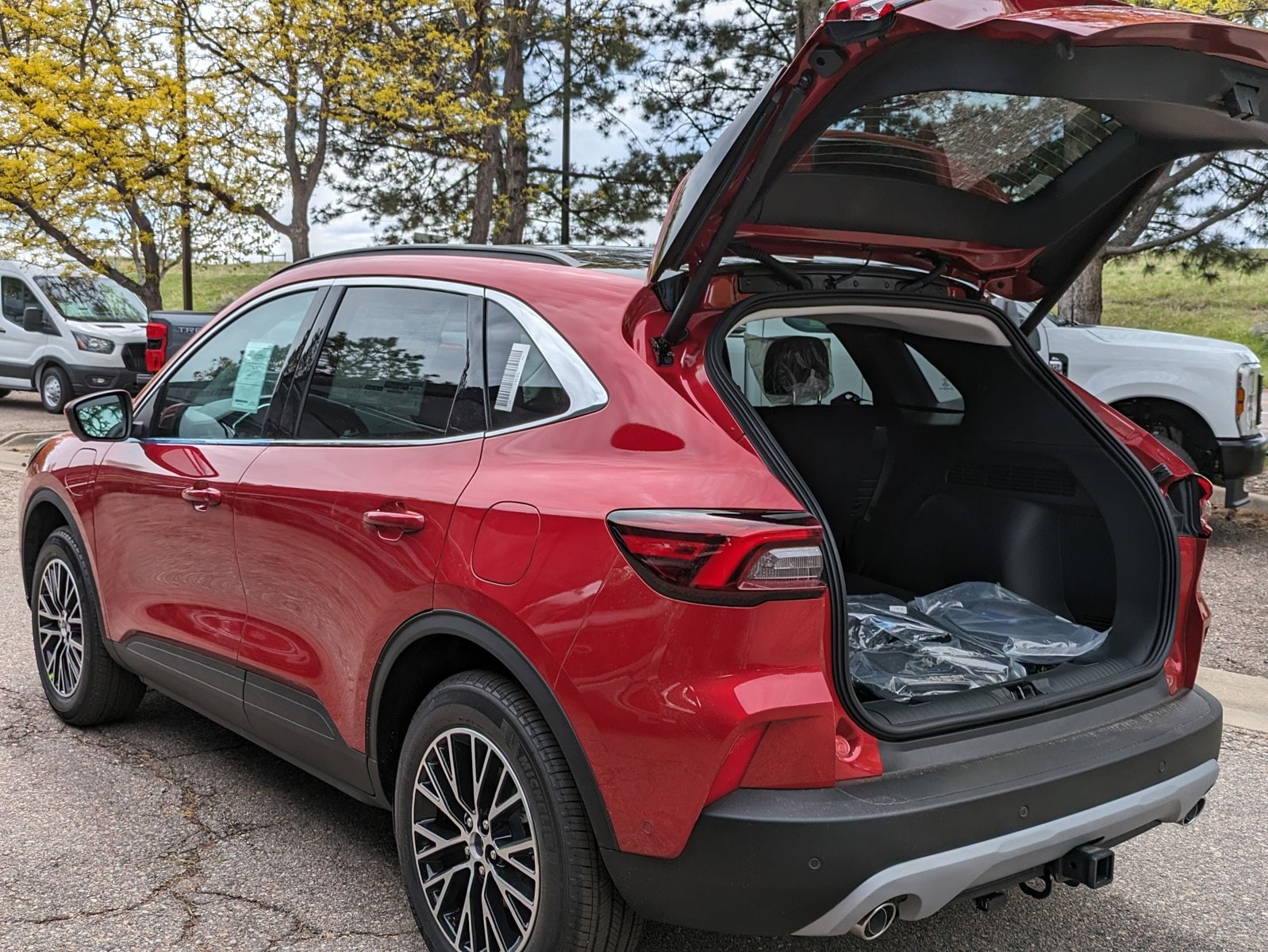 2024 Ford Escape PHEV - Photo 9