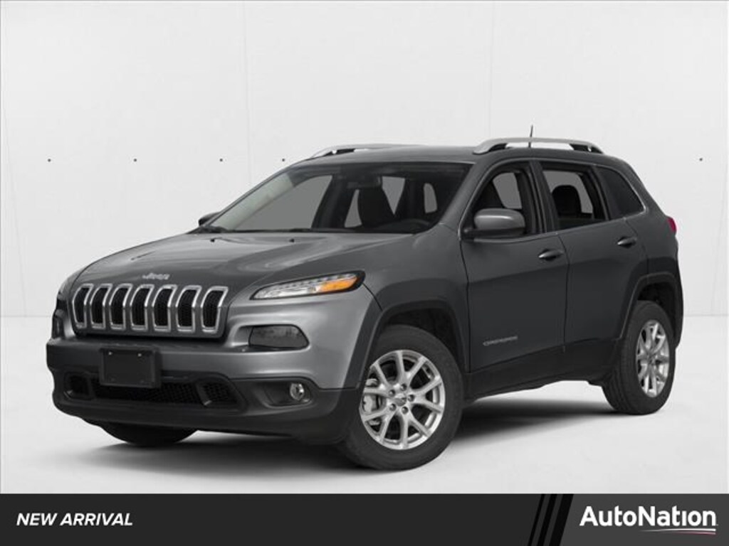 Used 2016 Jeep Cherokee Latitude SUV