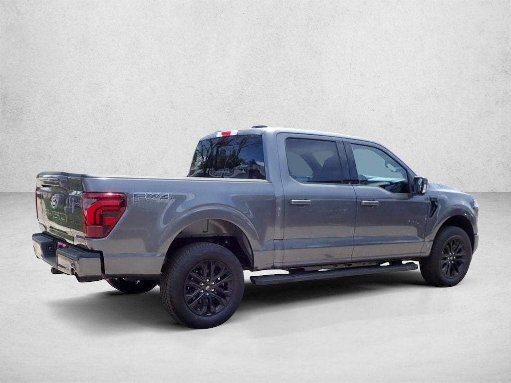 New 2026 Ford F-150 LARIAT Truck SuperCrew Cab