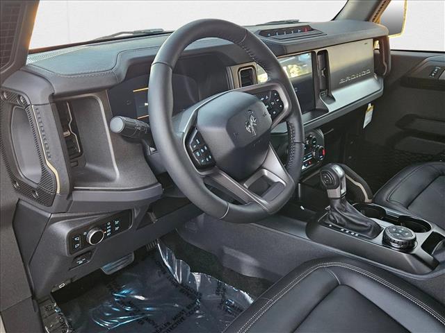 2025 Ford Bronco Badlands photo 3
