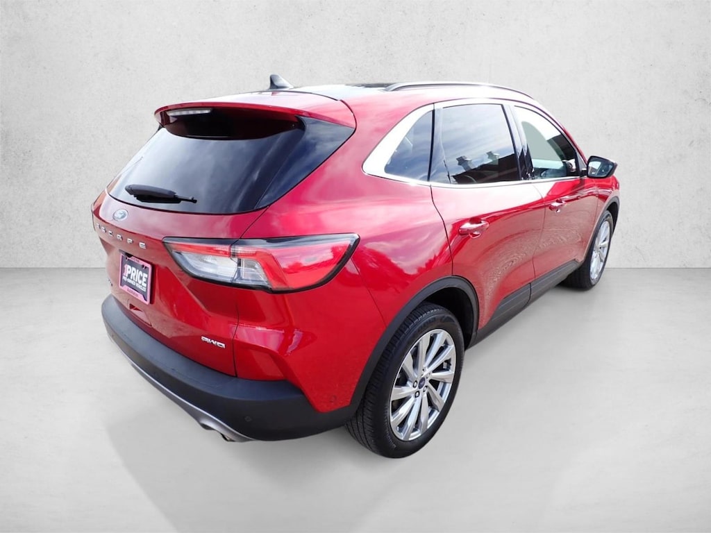 Certified 2022 Ford Escape Titanium SUV