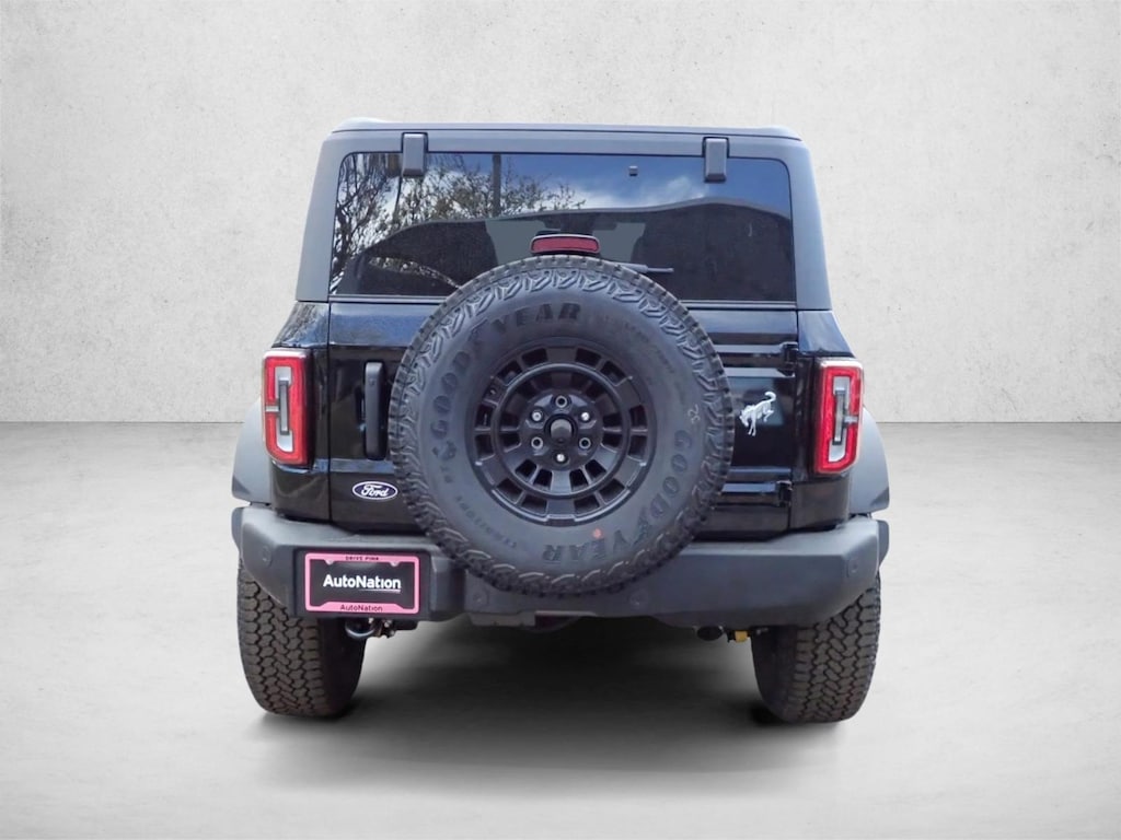 New 2026 Ford Bronco Outer Banks SUV