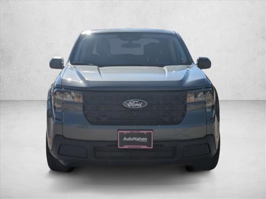 New 2025 Ford Maverick XL Truck SuperCrew