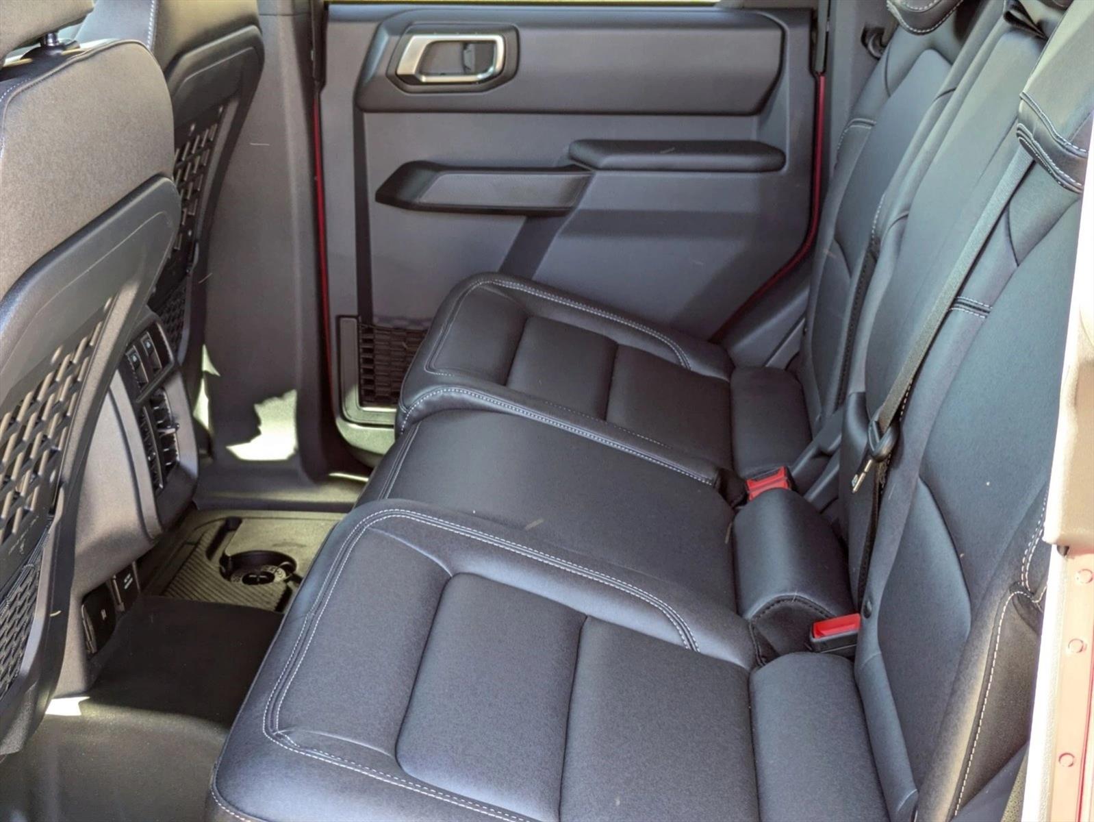 2025 Ford Bronco 4-Door Big Bend - Photo 17