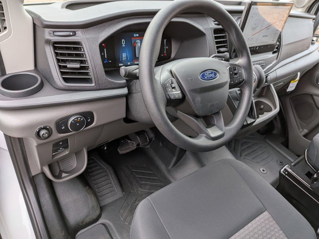 2026 Ford Transit photo 3