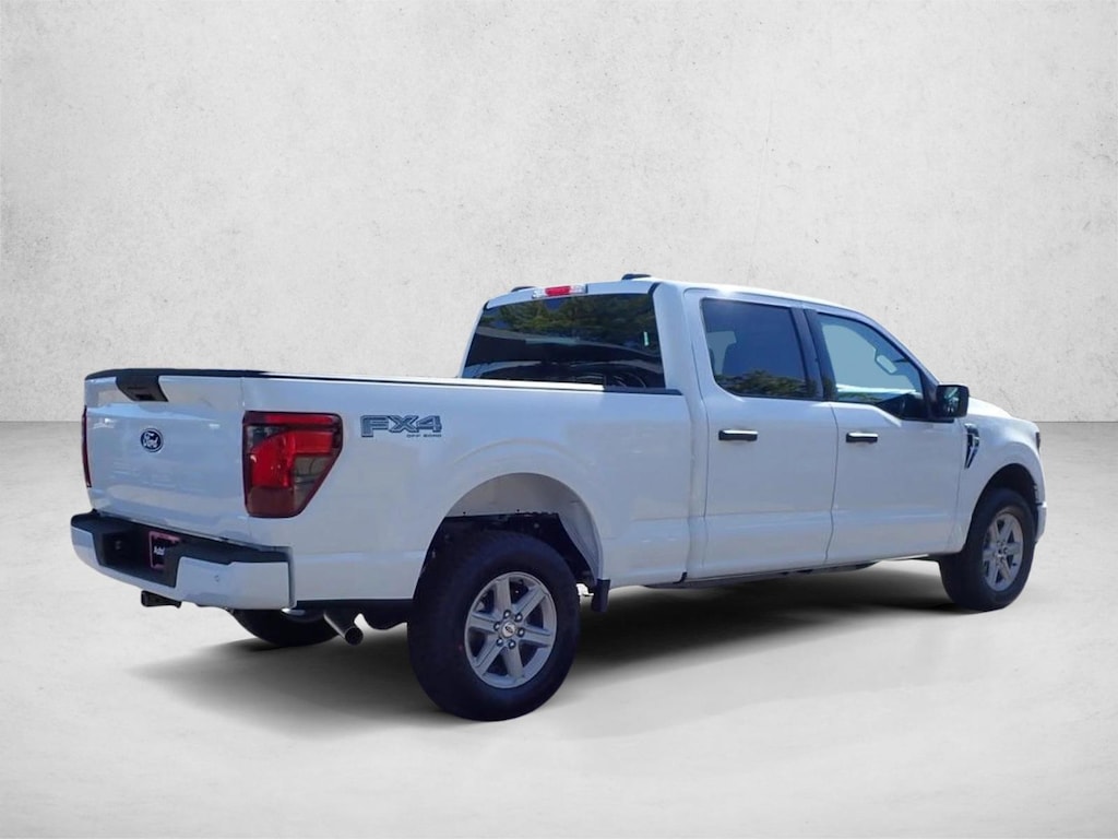 New 2026 Ford F-150 XLT Truck SuperCrew Cab