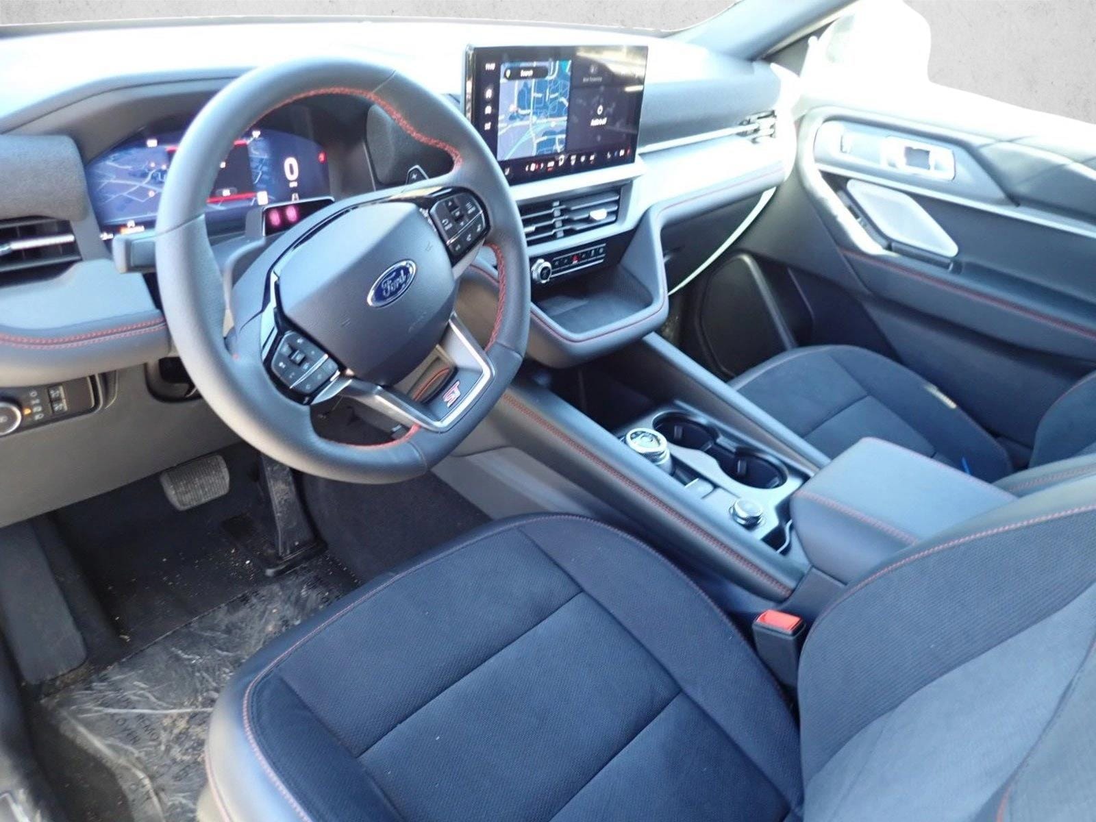 2026 Ford Explorer ST - Photo 12