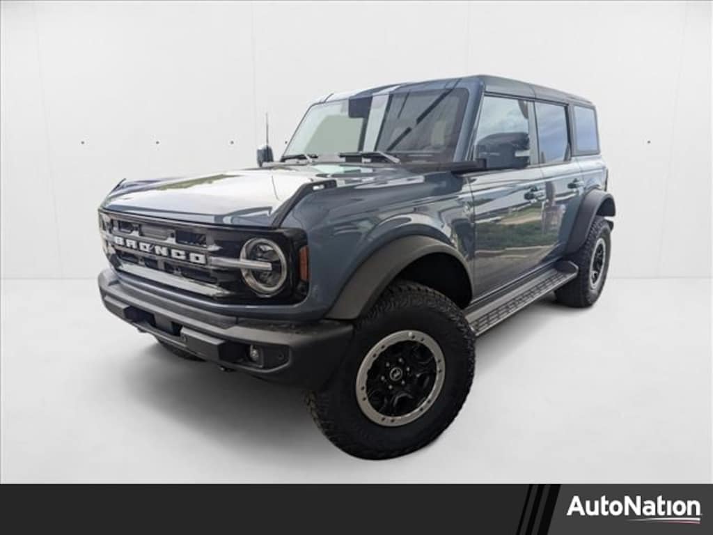 New 2025 Ford Bronco Outer Banks SUV