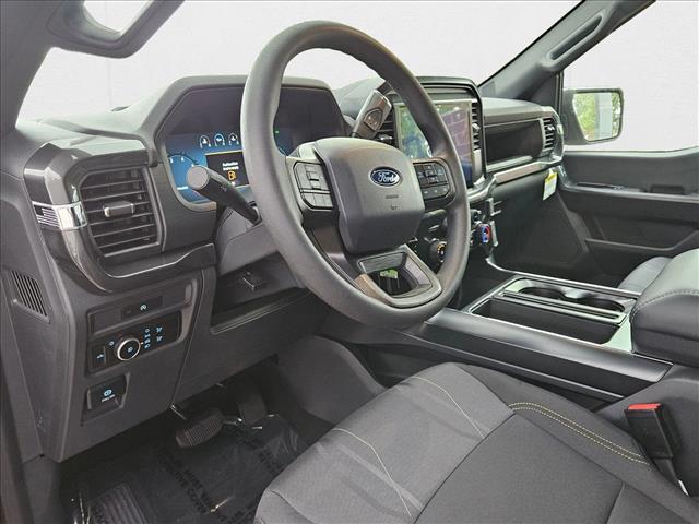 2025 Ford F-150 STX photo 3