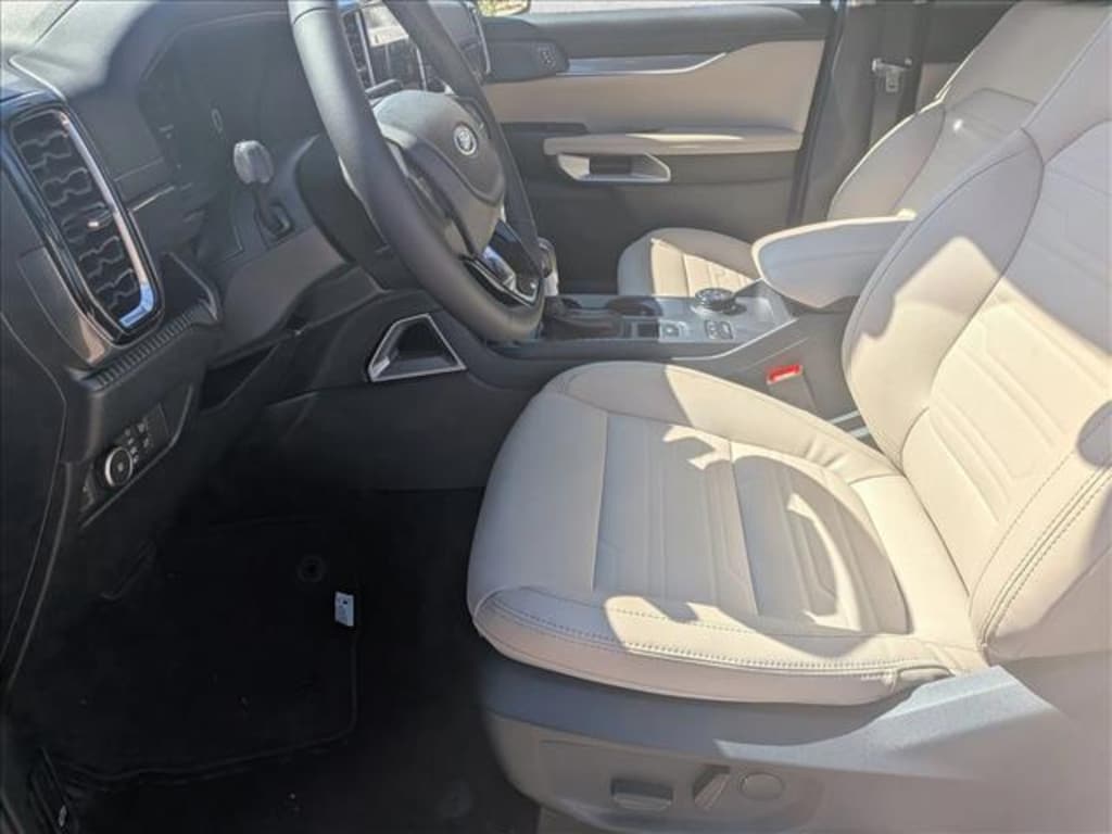 New 2025 Ford Ranger LARIAT Truck SuperCrew