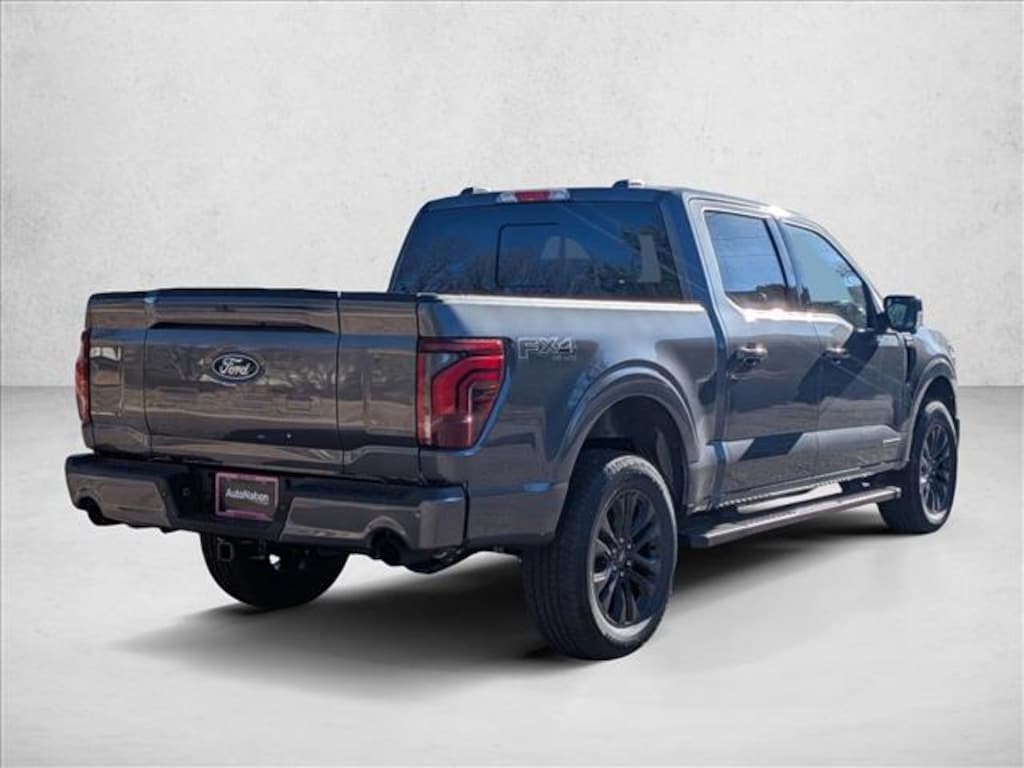 New 2025 Ford F-150 LARIAT Truck SuperCrew Cab