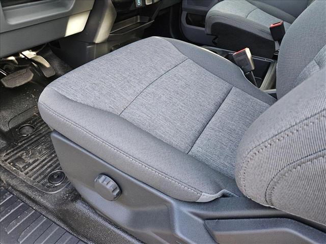 2025 Ford F-250 XL photo 4