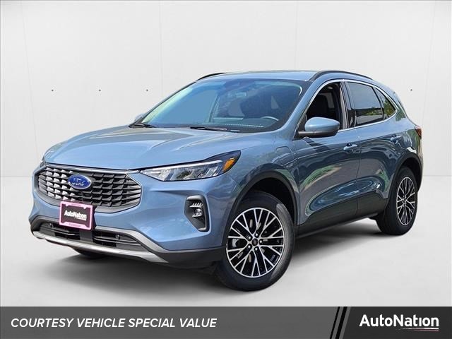 2025 Ford Escape PHEV's photo