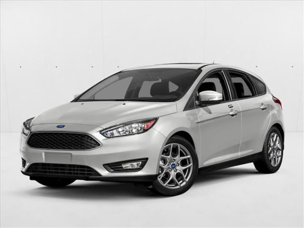 Used 2018 Ford Focus SE Hatchback