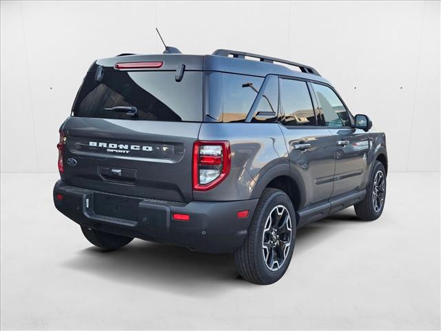 2025 Ford Bronco Sport Outer Banks photo 2