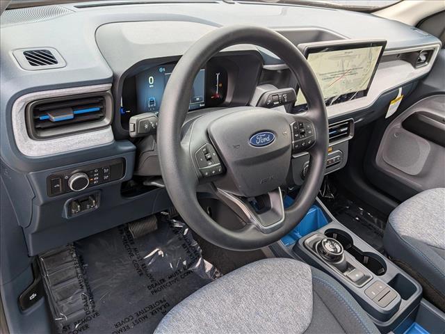 2025 Ford Maverick XLT photo 3