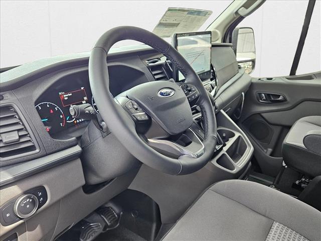 2025 Ford Transit photo 2