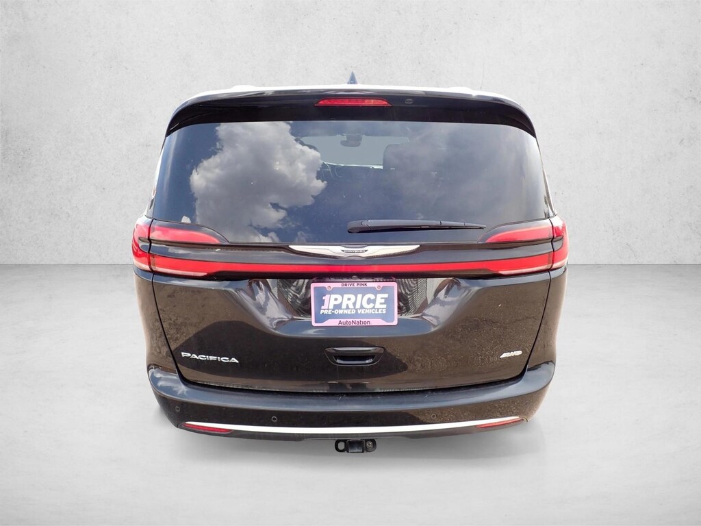 Used 2021 Chrysler Pacifica Pinnacle Van Passenger Van