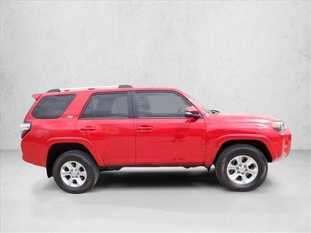 2022 Toyota 4Runner SR5 Premium photo 3