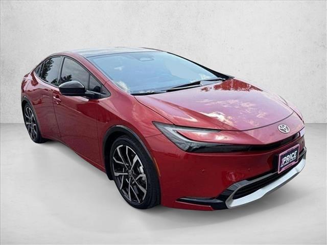 2024 Toyota Prius Prime XSE Premium photo 3