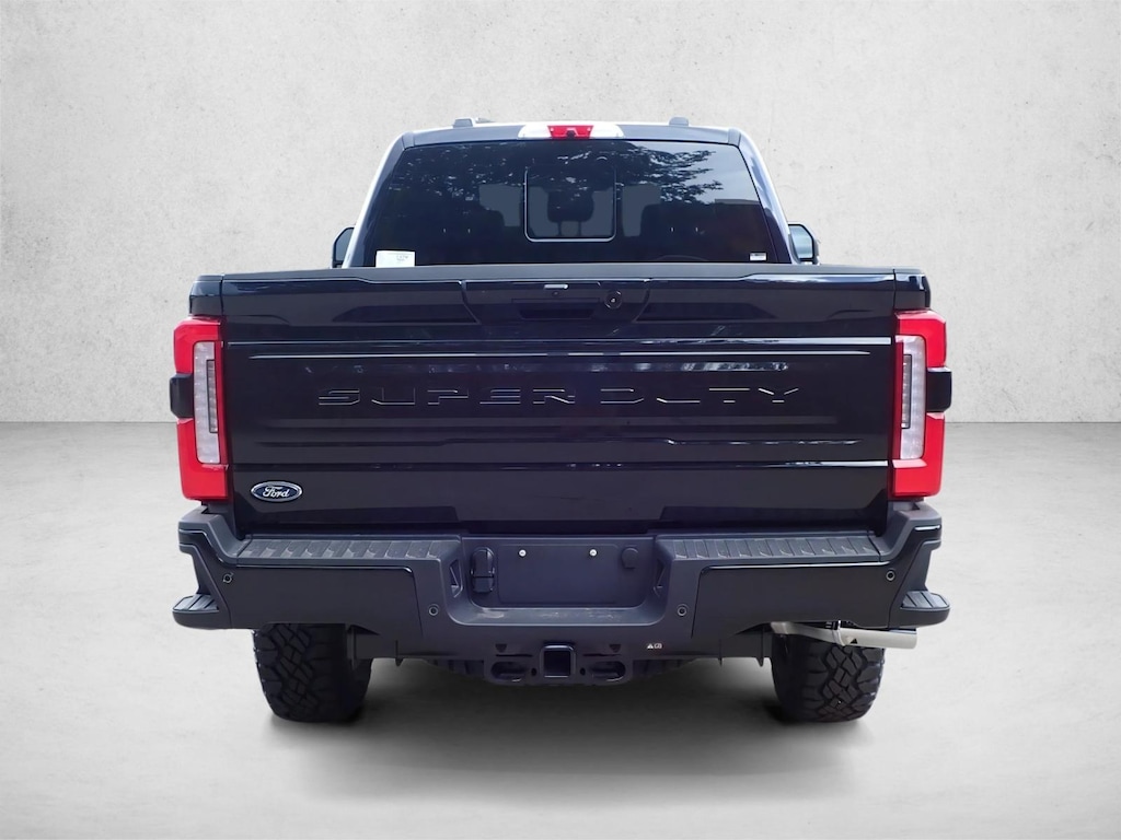 New 2026 Ford F-350 Platinum Truck Crew Cab