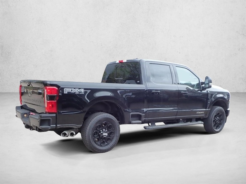 New 2026 Ford F-250 XLT Truck Crew Cab