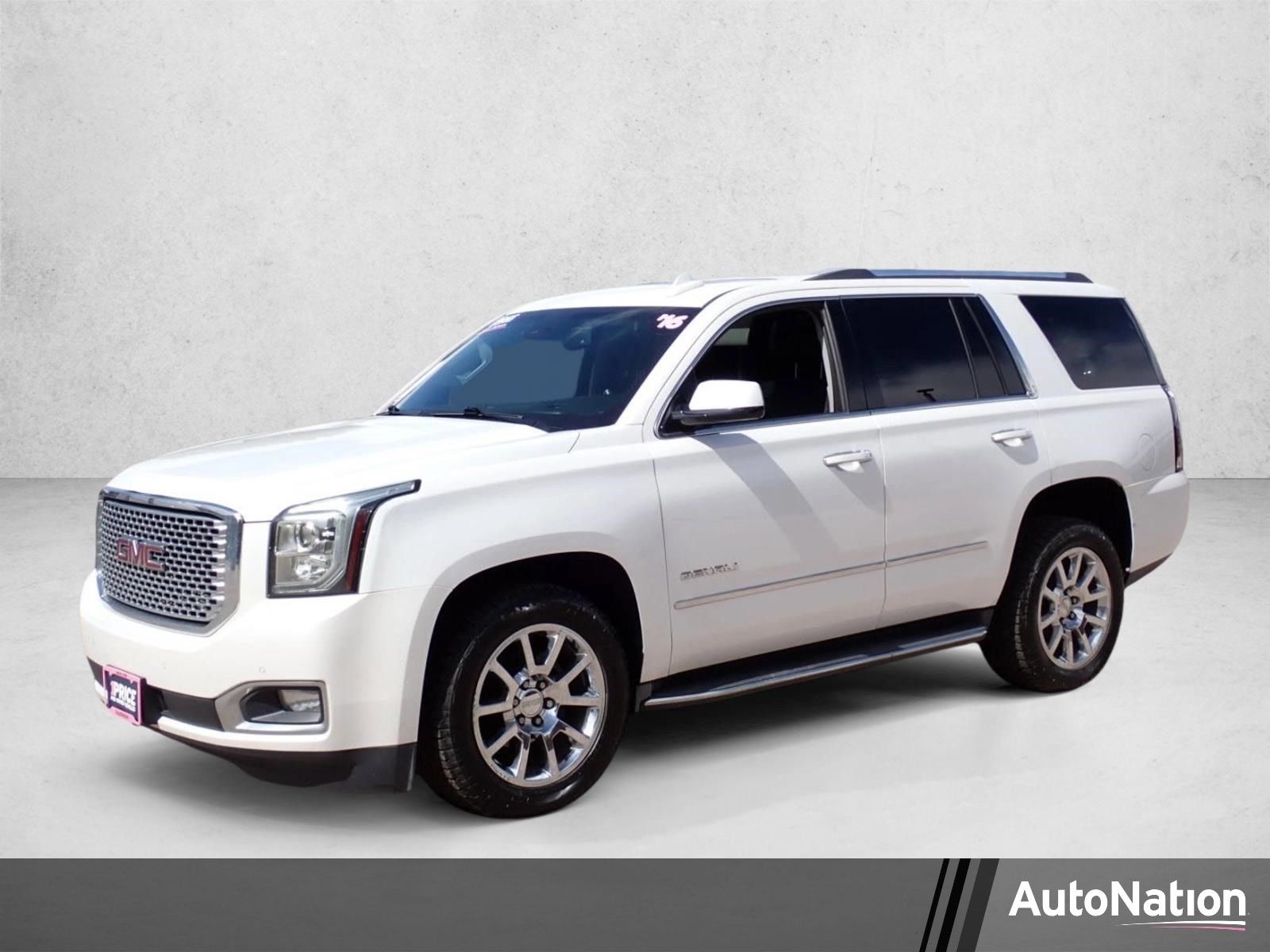 2016 GMC Yukon 4WD Denali's photo