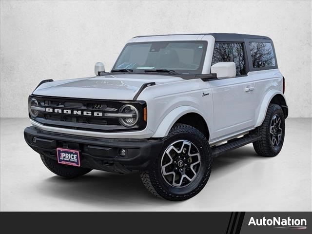 2022 Ford Bronco 2-Door Outer Banks's photo