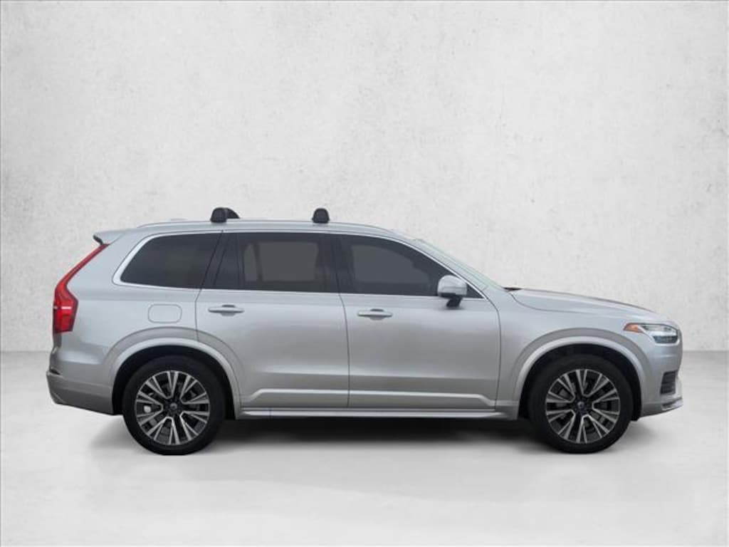 Used 2020 Volvo XC90 Momentum SUV