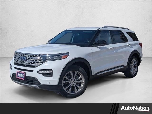 2023 Ford Explorer Limited's photo