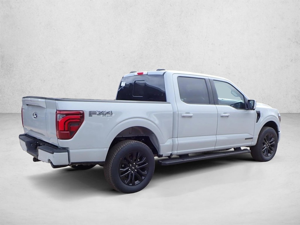 New 2026 Ford F-150 LARIAT Truck SuperCrew Cab