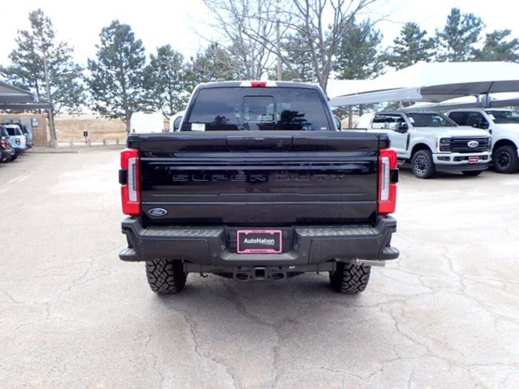 New 2026 Ford F-350 Platinum Truck Crew Cab