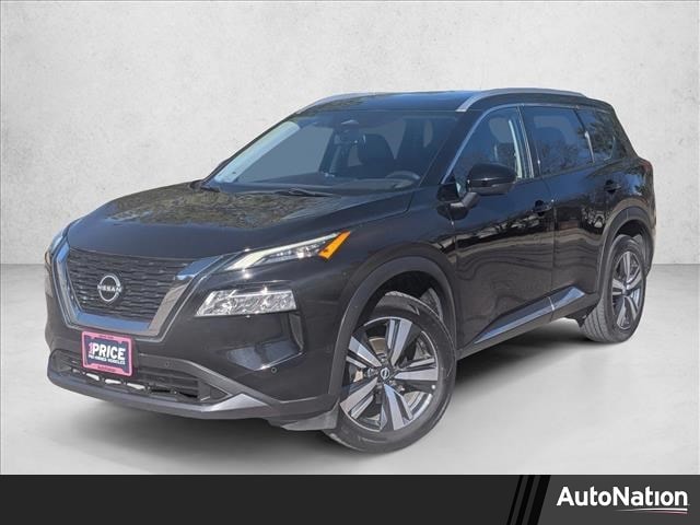 2023 Nissan Rogue SL's photo