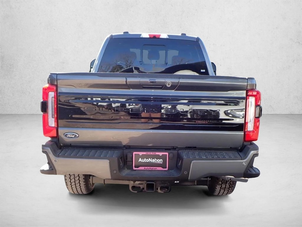 New 2026 Ford F-350 Platinum Truck Crew Cab