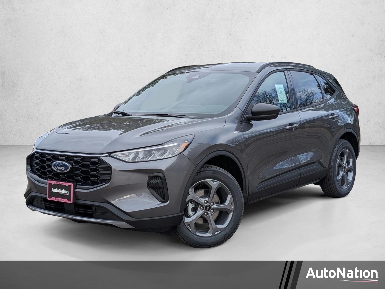 2026 Ford Escape ST-Line AWD's photo