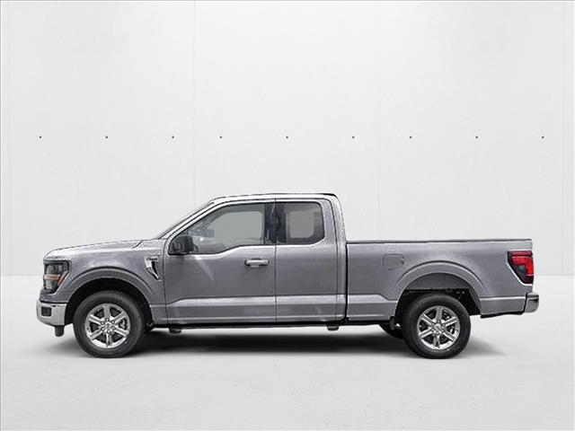 2025 Ford F-150 XLT photo 2