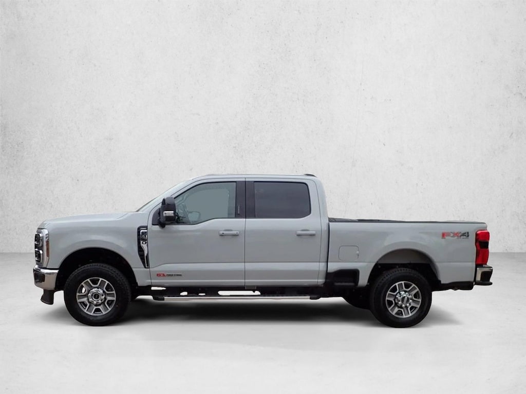 New 2026 Ford F-350 LARIAT Truck Crew Cab