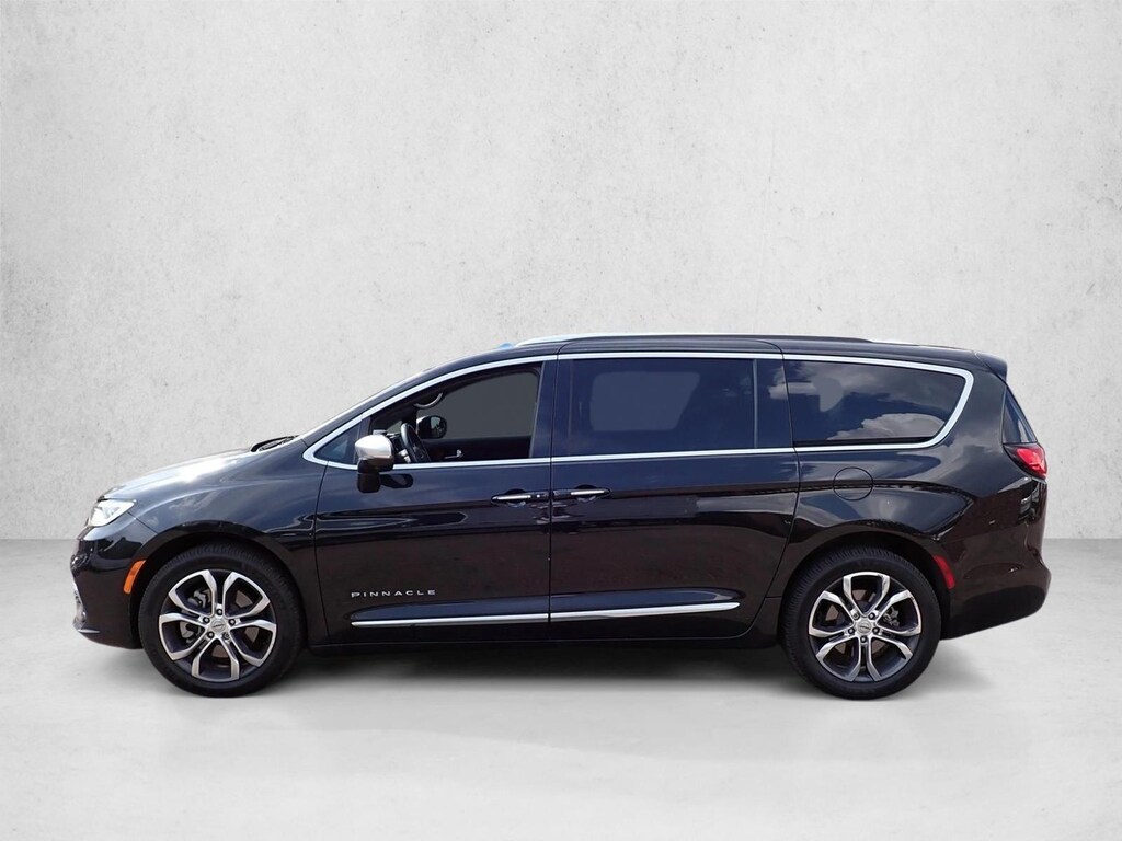 Used 2021 Chrysler Pacifica Pinnacle Van Passenger Van